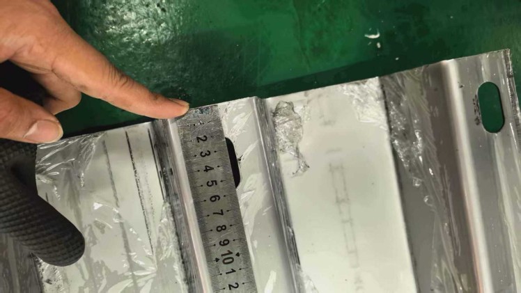 1776040301665068.jpg YX75-200-600不锈钢楼承板01.jpg